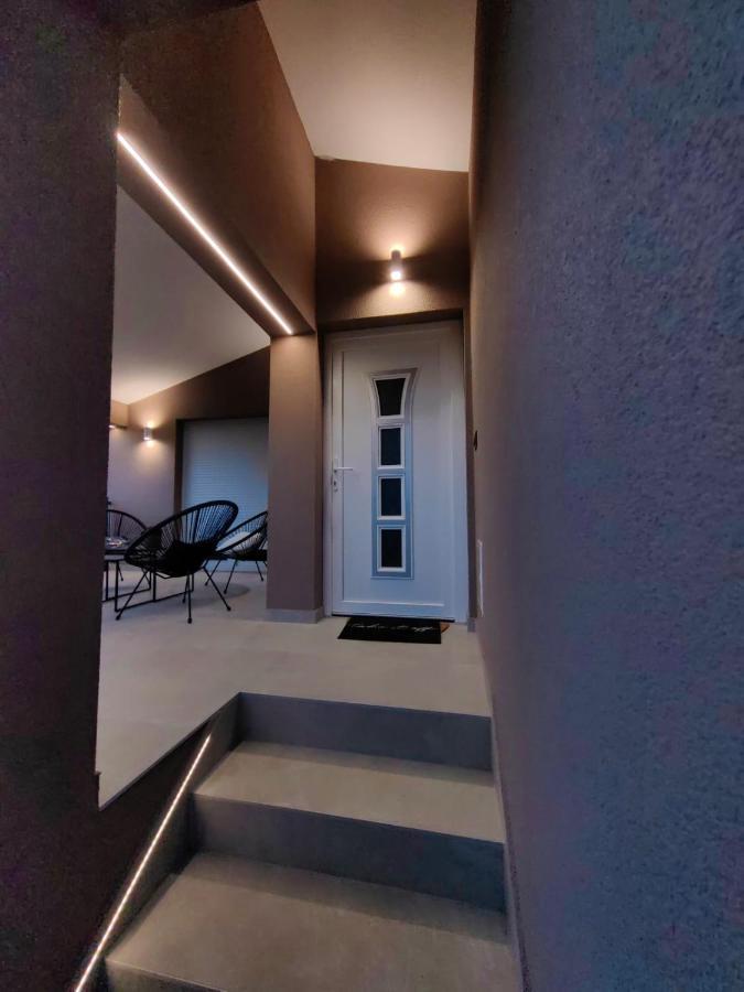 Apartment 4Reasons Ražanac Exteriér fotografie